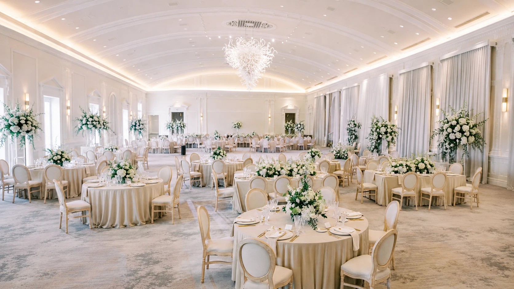 Planung eines floralen Hochzeitskonzepts